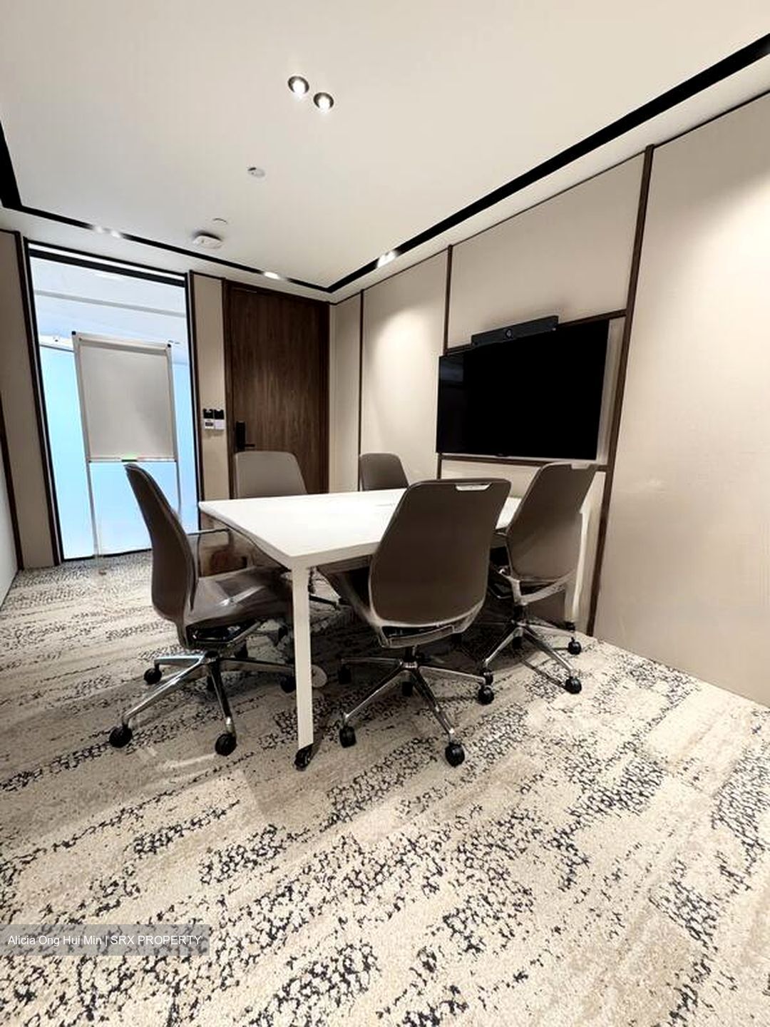 Centennial Tower (D1), Office #451059811